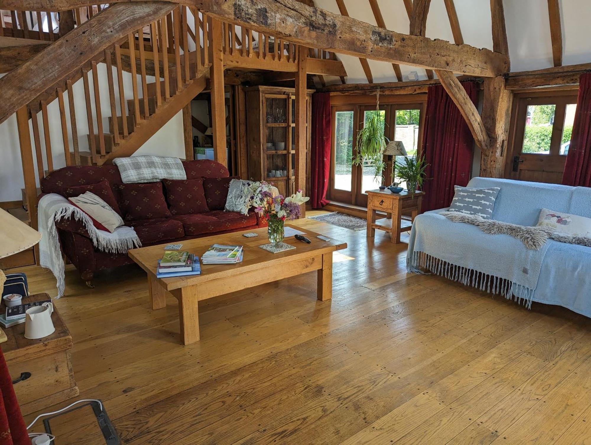 Cosy Listed Barn In Peaceful Country Village Granborough Exterior photo